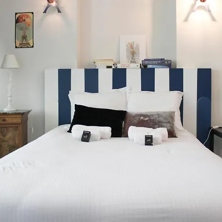 Charming Themed Loft - Cosmic - 18 *