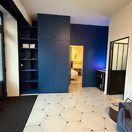 Charming Themed Loft - Cosmic - 18 * Parijs