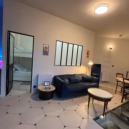Appartement Charming Themed Loft - Cosmic - 18 Parijs