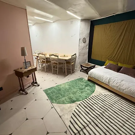 Appartement Charming Themed Loft - Cosmic - 18 Parijs
