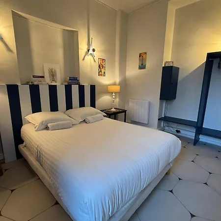 Appartement Charming Themed Loft - Cosmic - 18 Parijs