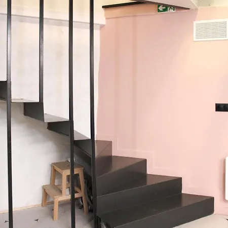 Charming Themed Loft - Cosmic - 18 *